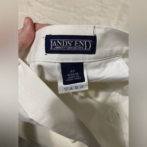 Men’s Lands' End white shorts